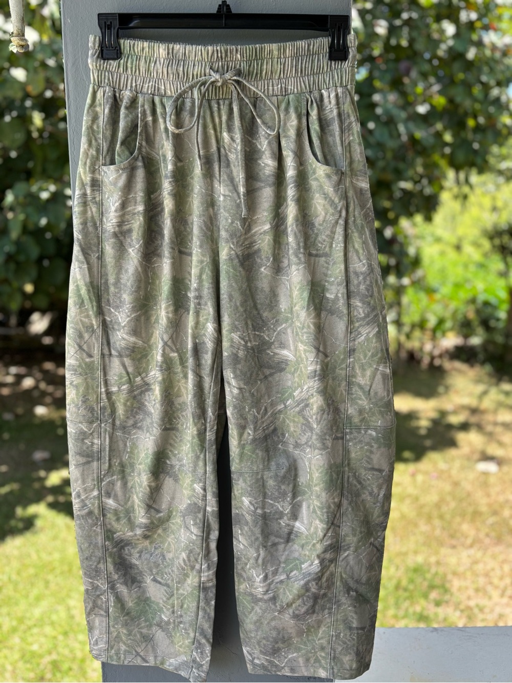 Very J Olive Green Camo-Print Drawstring Wide Leg Pants